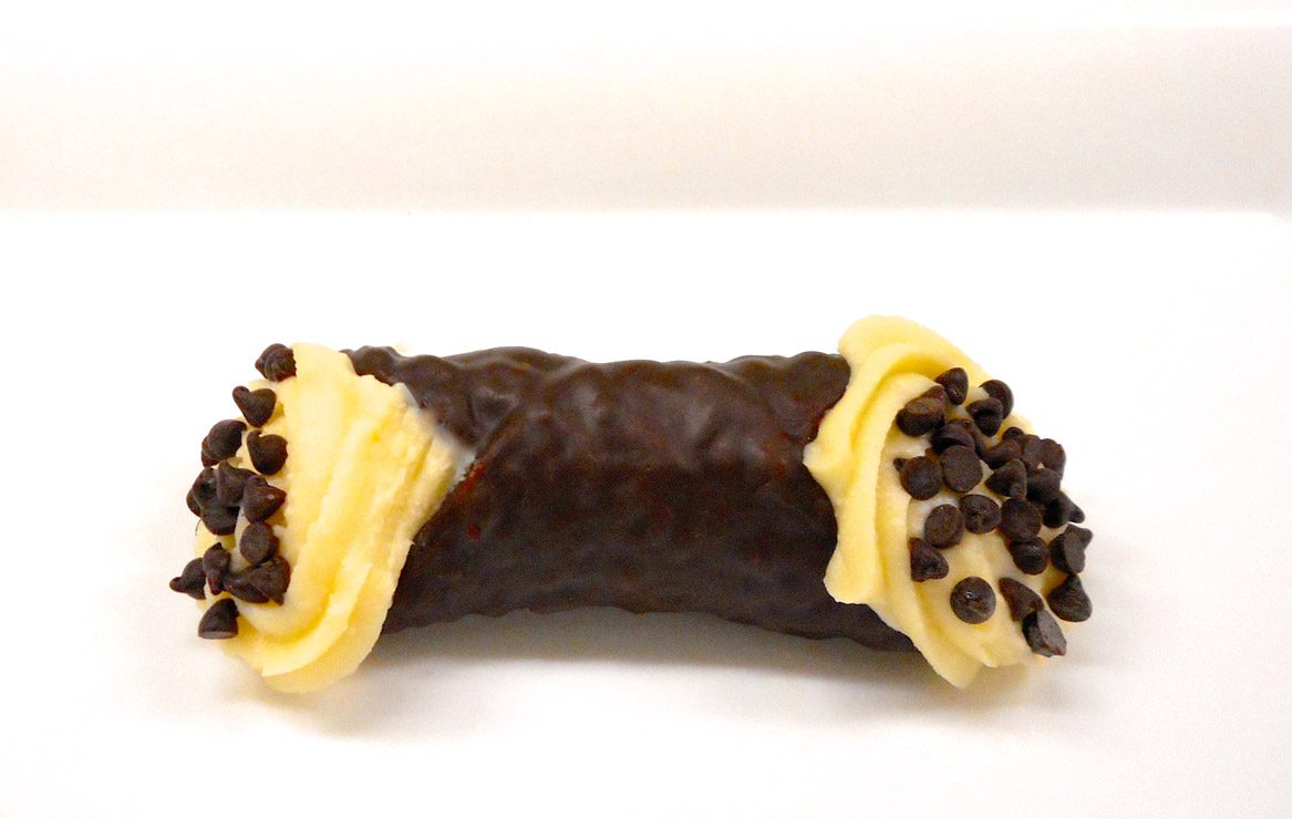 Ind. Chocolate Cannoli